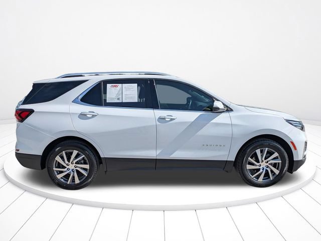 Used 2024 Chevrolet Equinox Premier FWD image 3
