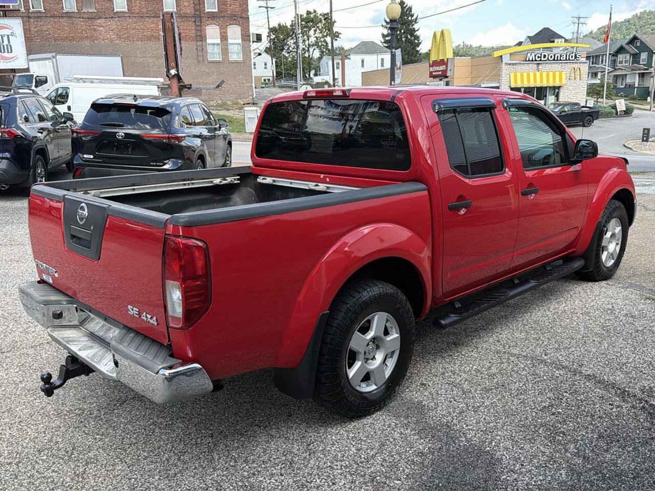 Used 2005 Nissan Frontier SE w/ (P01) Power Pkg AWD/4WD image 5