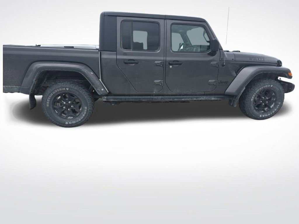 Used 2022 Jeep Gladiator Sport image 39