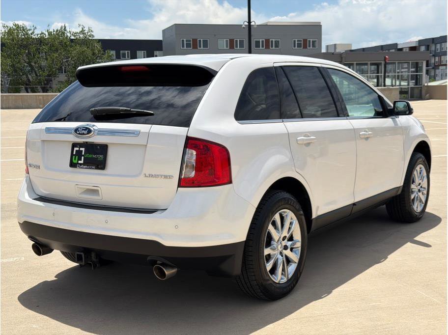 Used 2012 Ford Edge Limited w/ Driver Entry Pkg FWD image 8