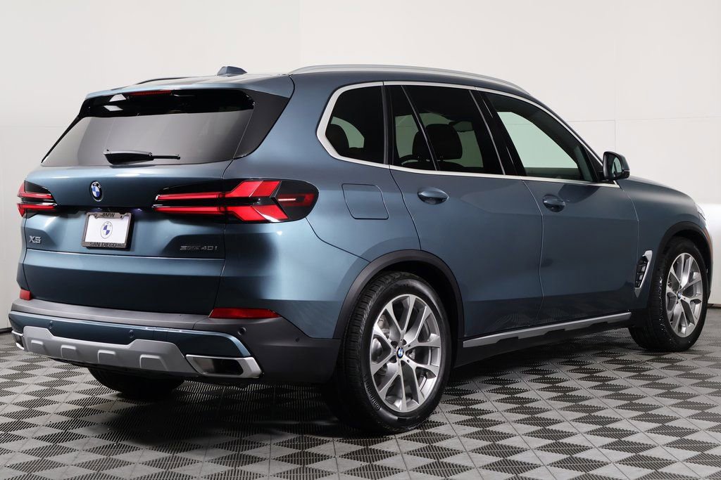 New 2026 BMW X5 sDrive40i w/ Executive Package image 2