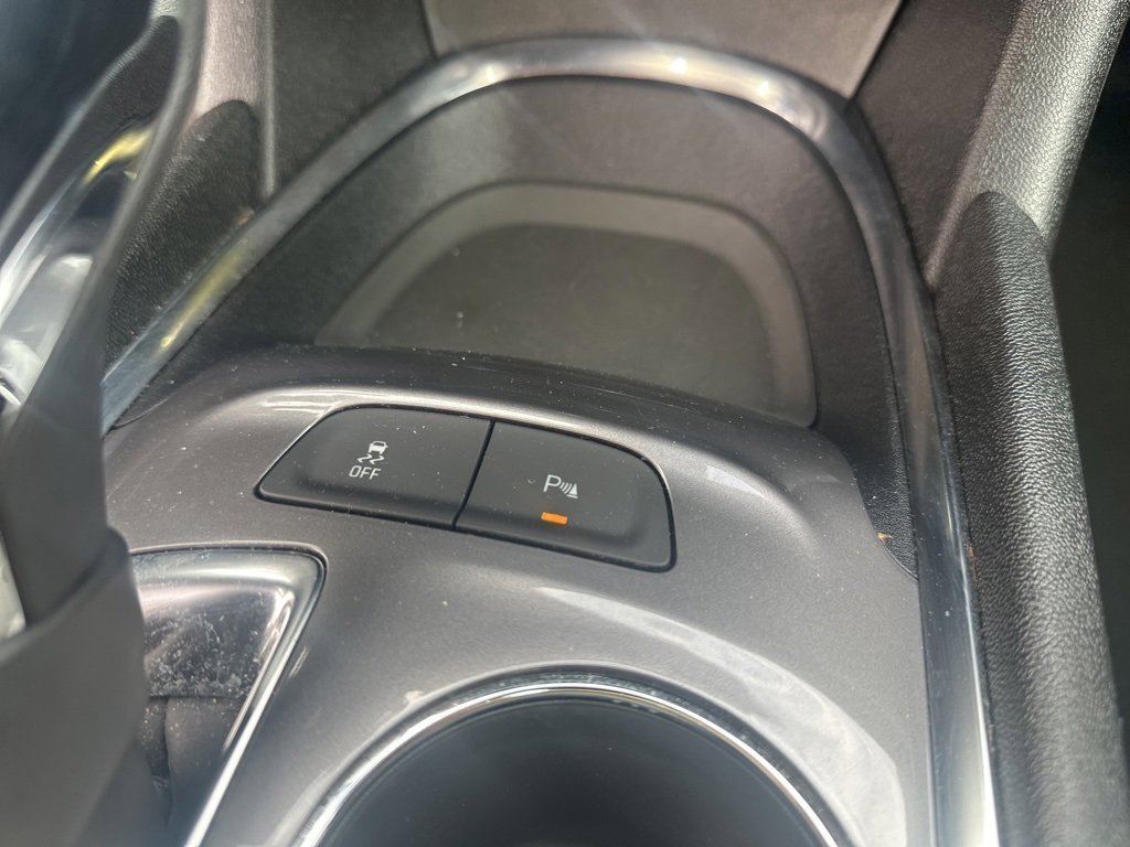 Used 2025 Chevrolet Malibu LT image 37