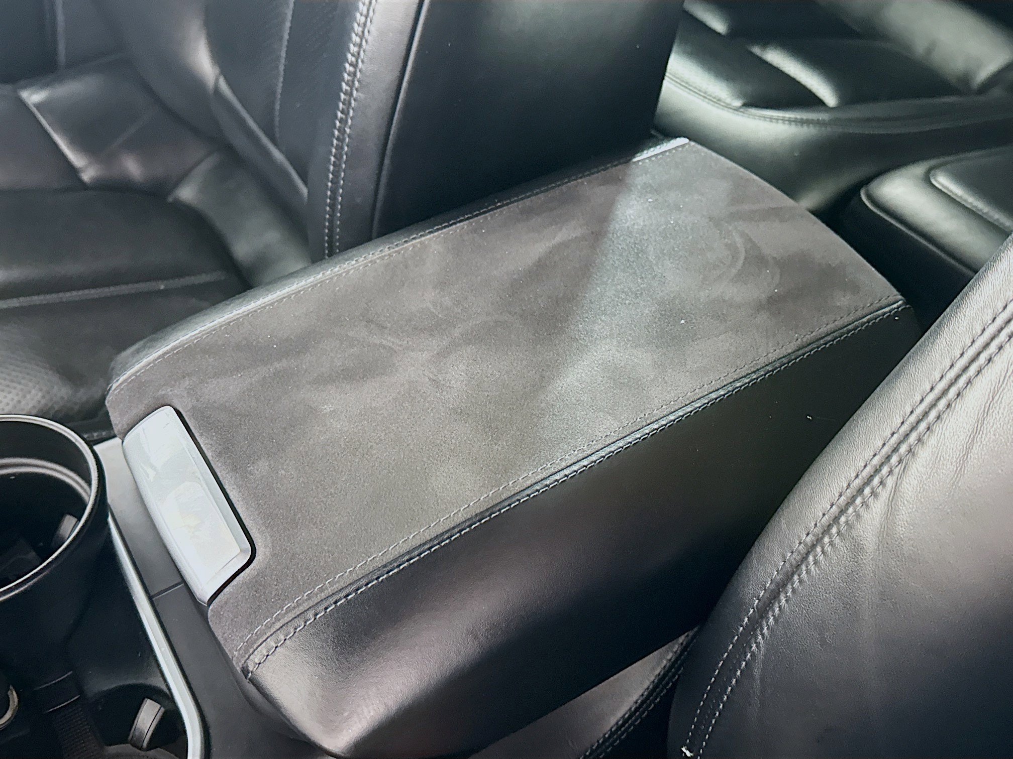 Used 2018 Porsche Cayenne GTS image 18