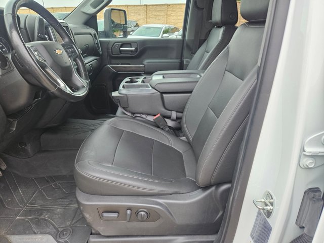 Used 2022 Chevrolet Silverado 3500 LTZ AWD/4WD image 15