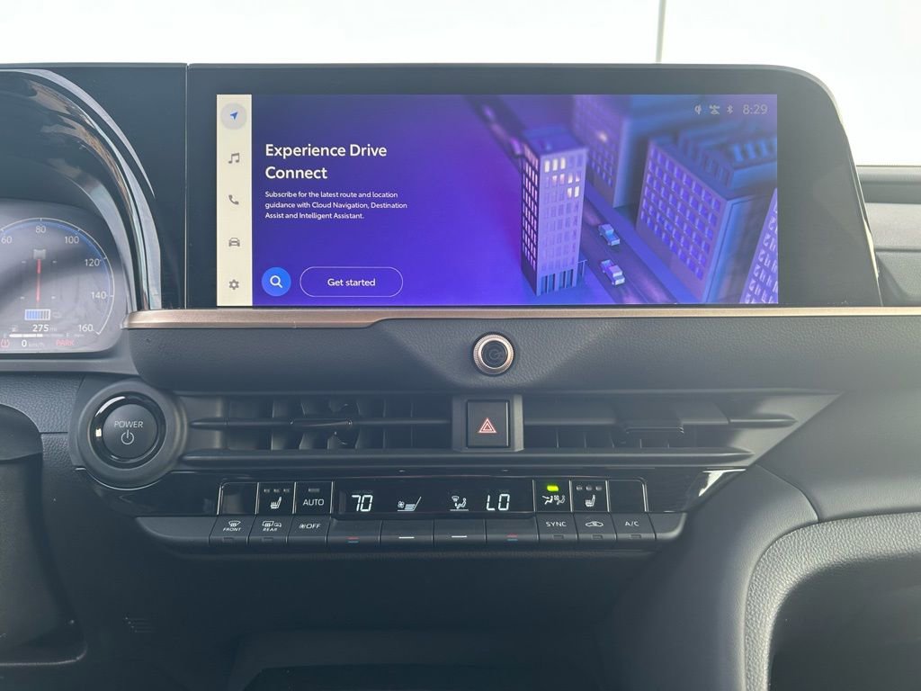 Used 2024 Toyota Crown image 18