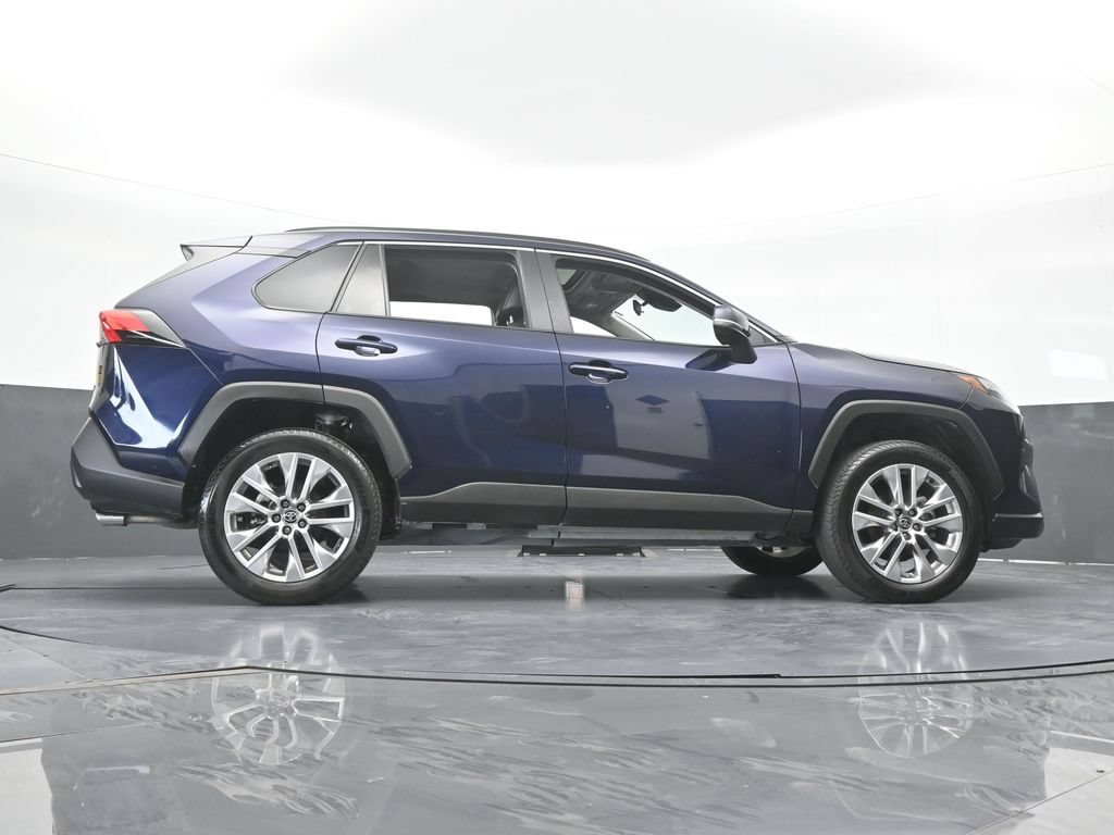 Used 2025 Toyota RAV4 XLE Premium FWD image 63