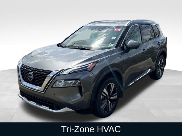 Used 2023 Nissan Rogue Platinum w/ Platinum Premium Package image 3