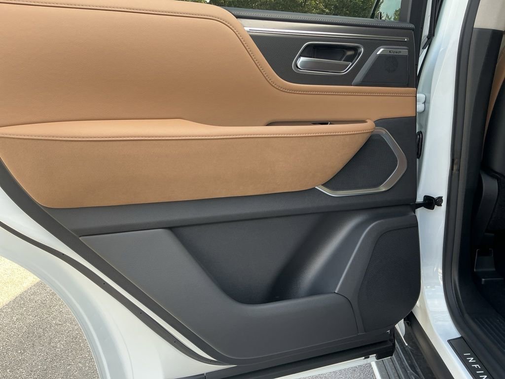 New 2026 INFINITI QX80 Luxe AWD/4WD image 23