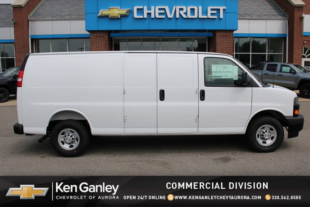 New 2026 Chevrolet Express 3500 Extended w/ Driver Convenience Package RWD image 1