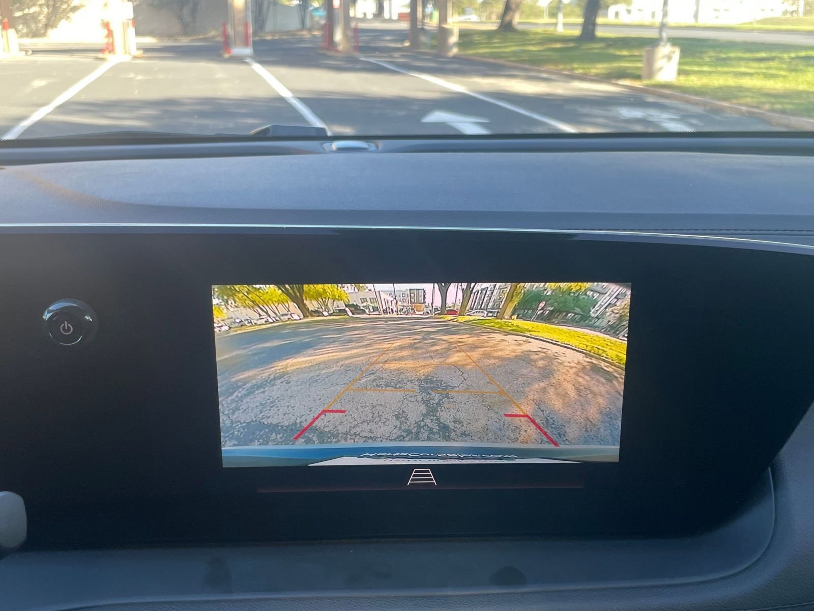 Used 2025 Buick Encore GX Preferred image 17