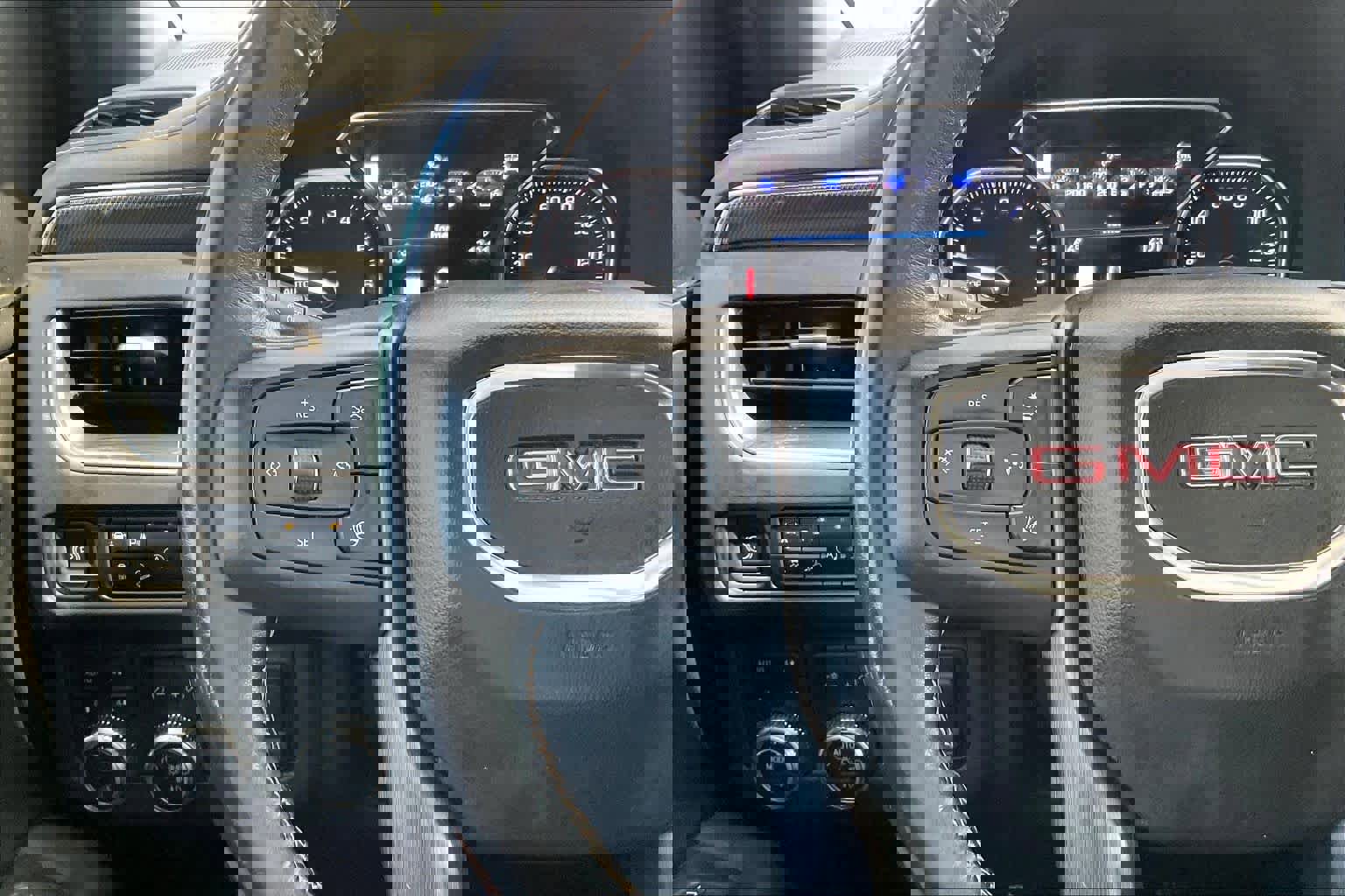 Used 2021 GMC Yukon XL AT4 w/ AT4 Premium Plus Package image 22