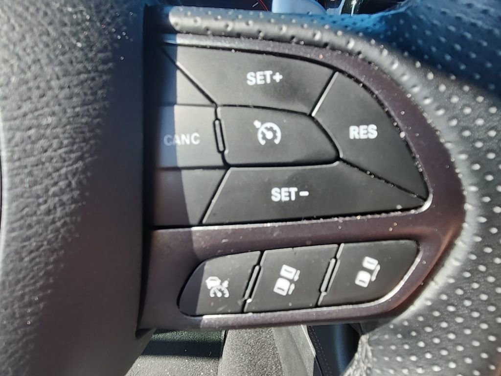 Certified 2024 Dodge Durango GT image 30