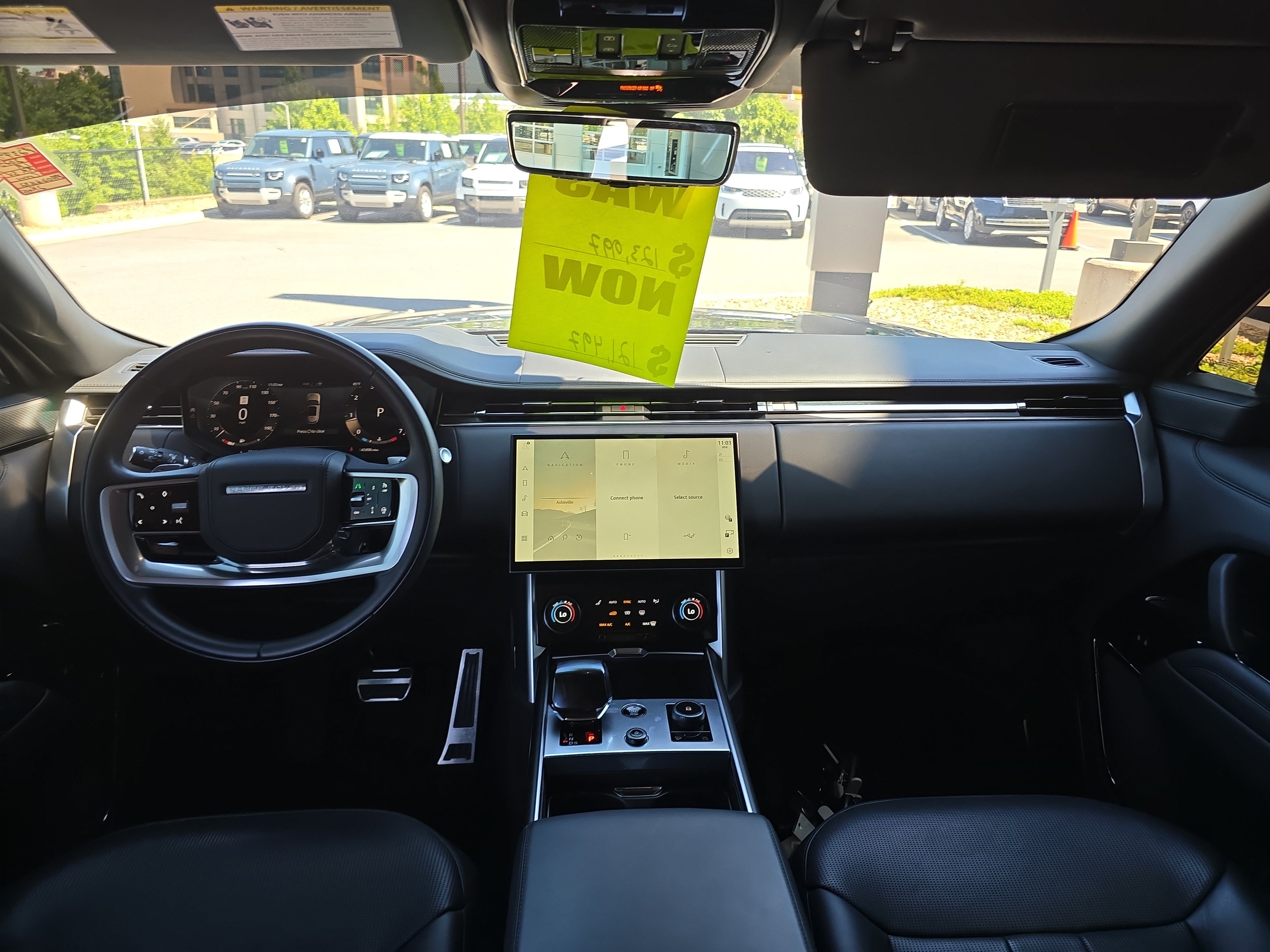 Certified 2023 Land Rover Range Rover SV AWD/4WD image 17