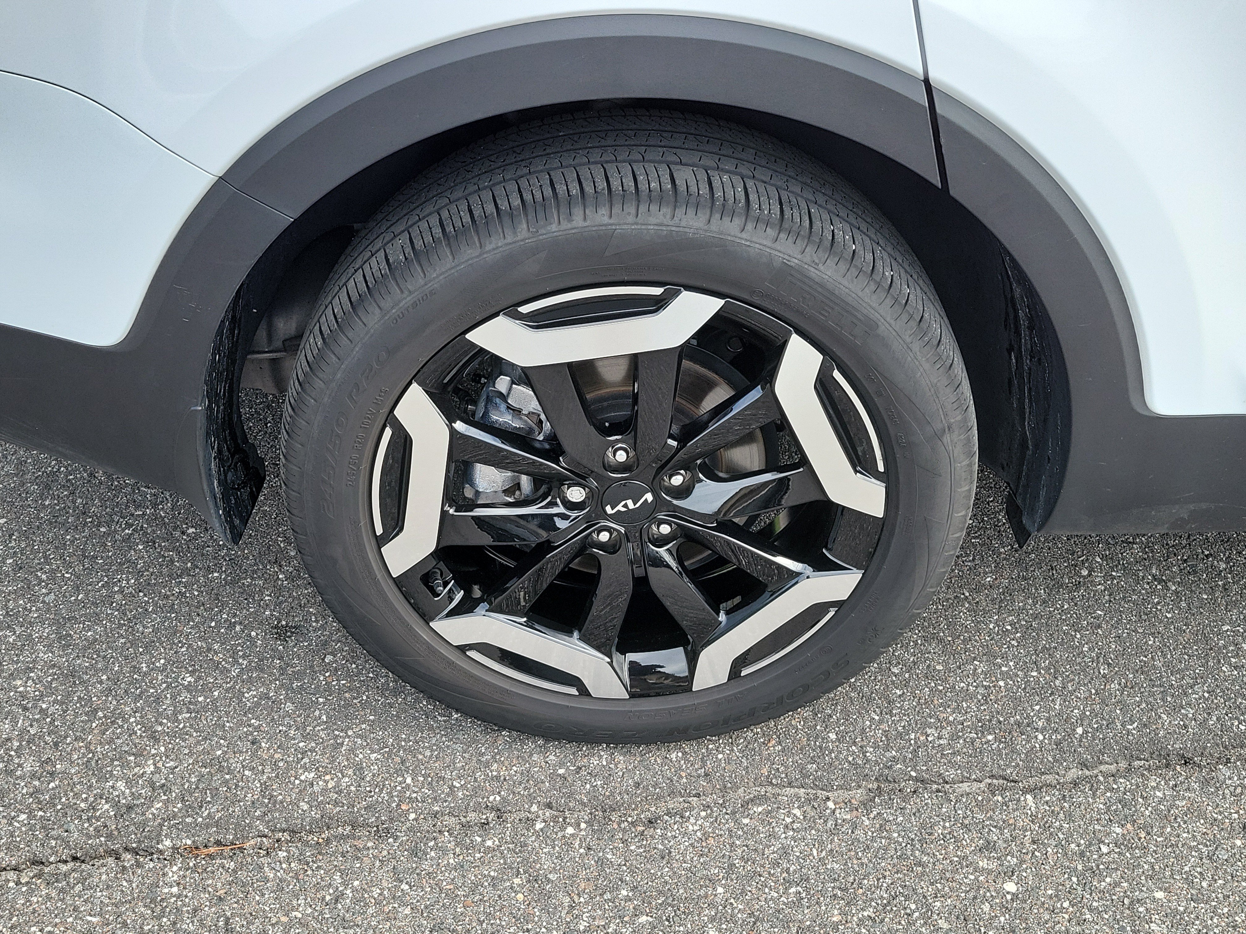 Certified 2025 Kia Telluride EX FWD image 41