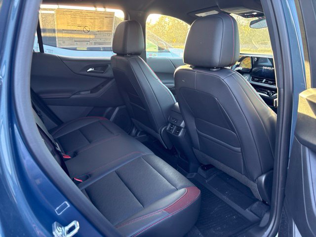 New 2027 Chevrolet Equinox RS w/ Convenience Package III FWD image 27