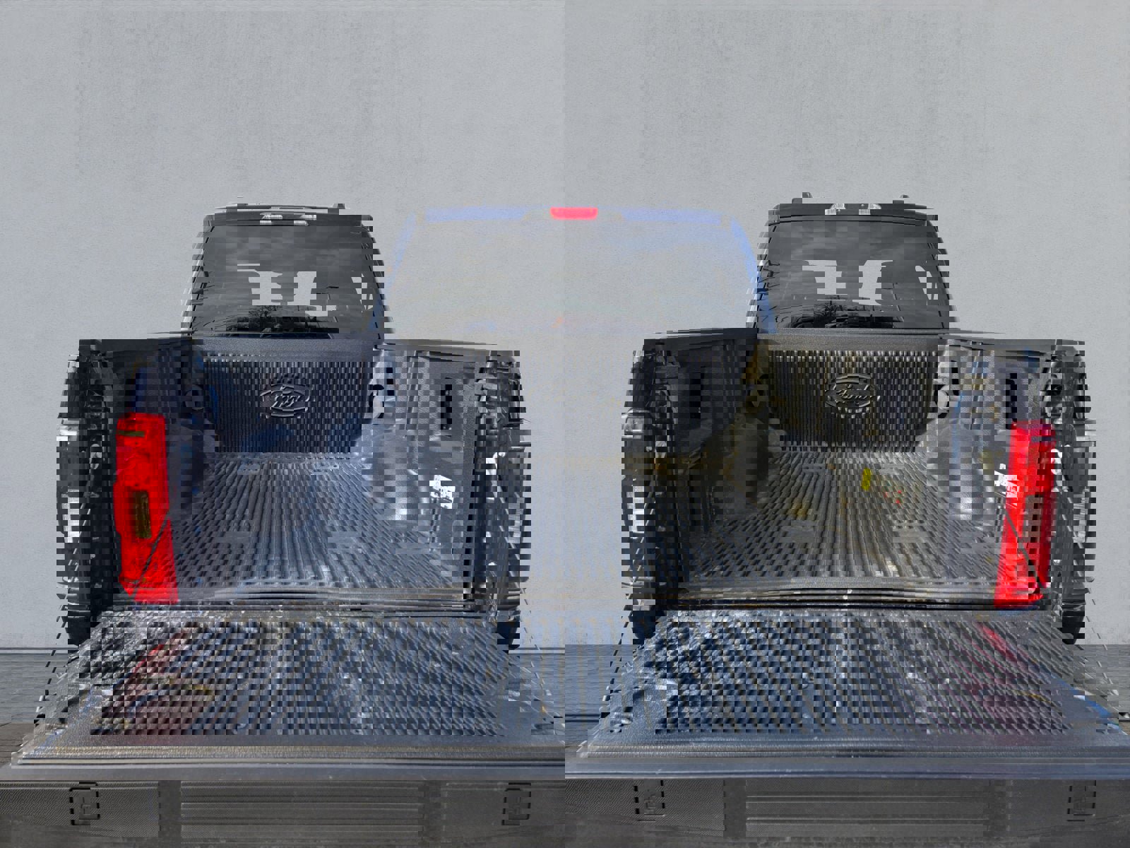 Certified 2022 Ford F150 XLT w/ Equipment Group 302A High image 25