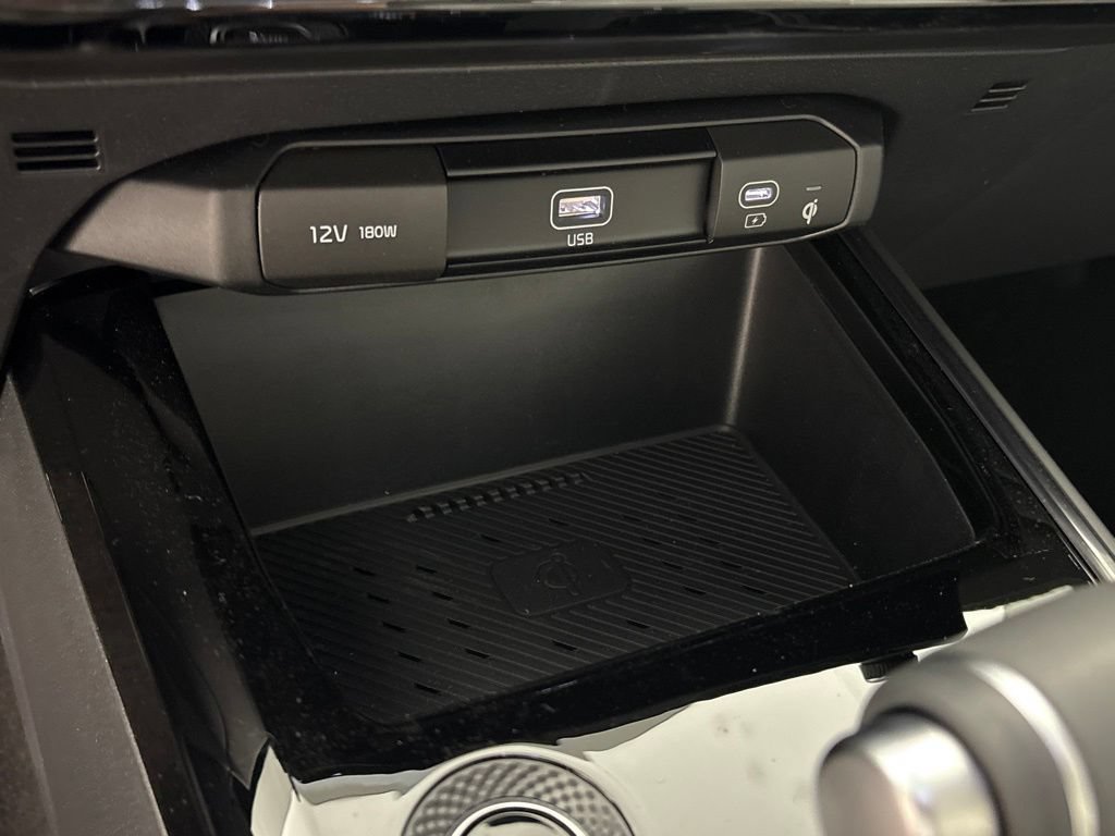 New 2026 Kia Niro EX w/ EX Premium Package FWD image 38