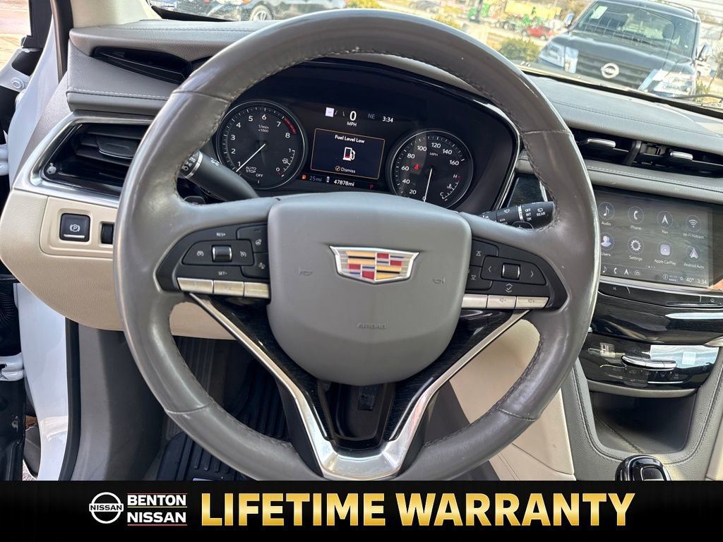 Used 2023 Cadillac XT6 Premium Luxury w/ Technology Package image 16
