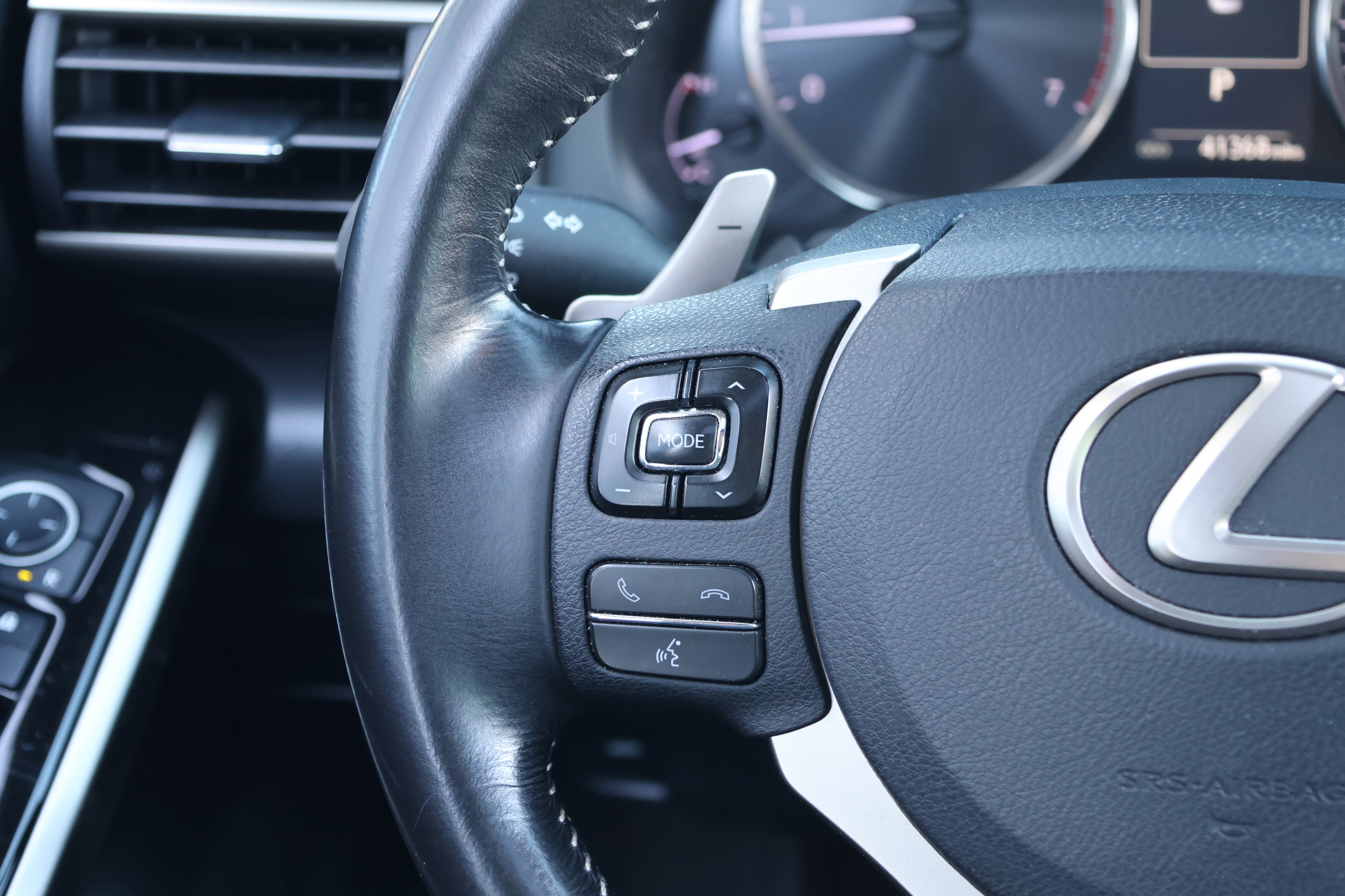 Used 2017 Lexus IS 200t image 18