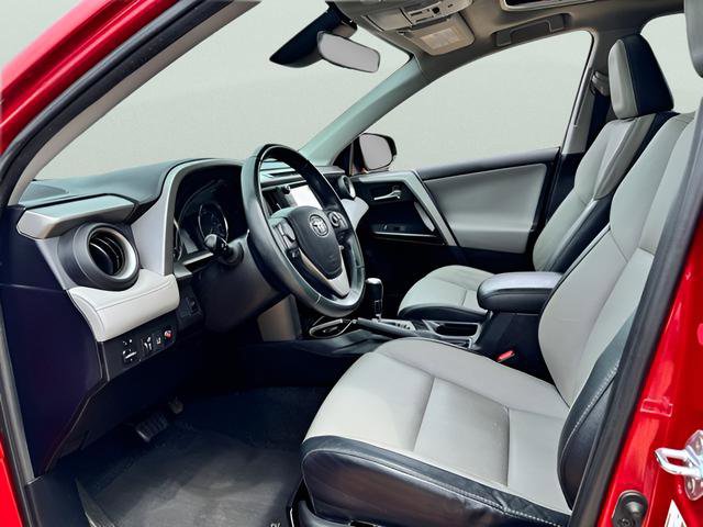 Used 2017 Toyota RAV4 Limited w/ Advanced Technology Package image 14