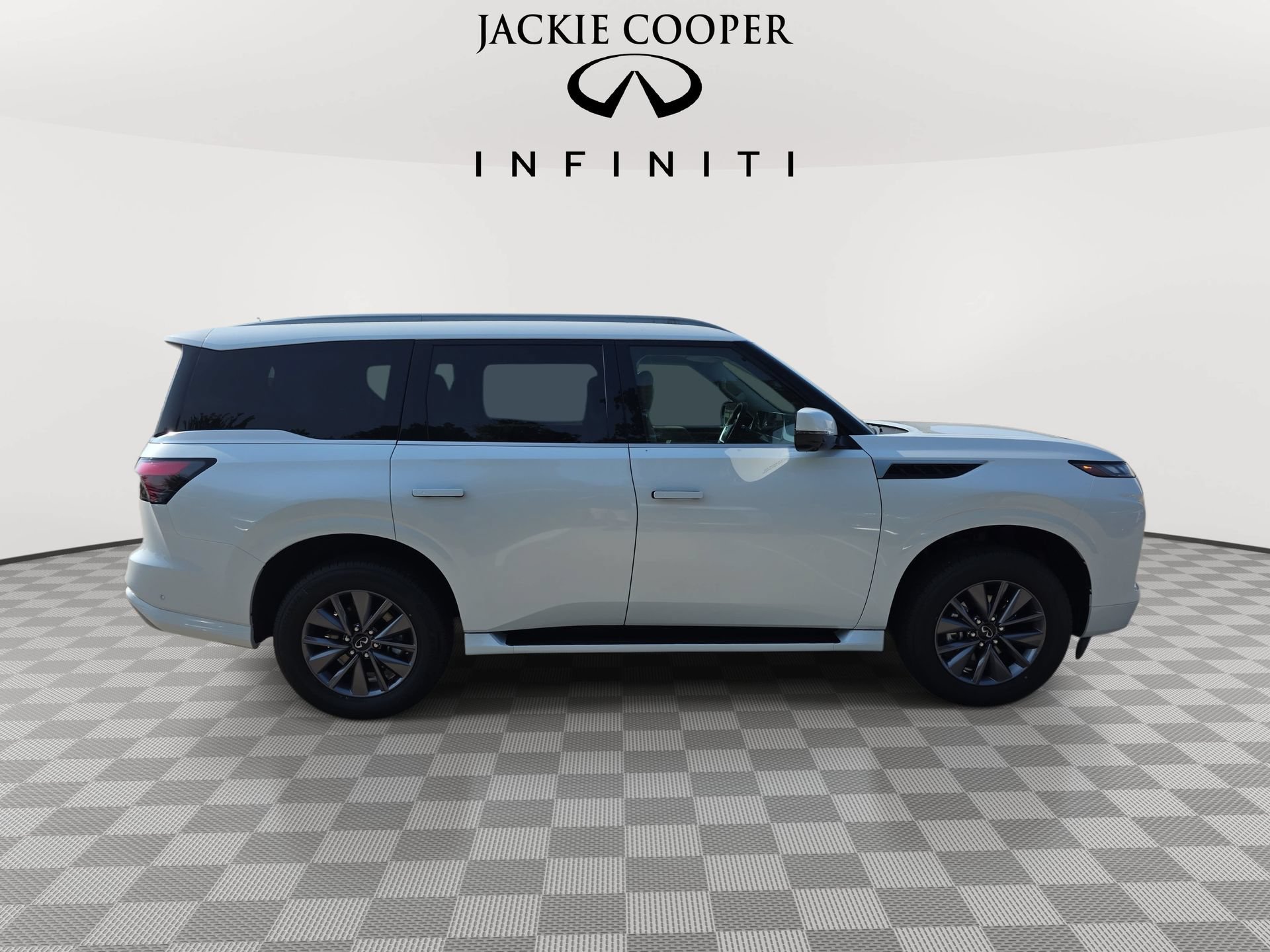 New 2026 INFINITI QX80 Pure RWD image 4