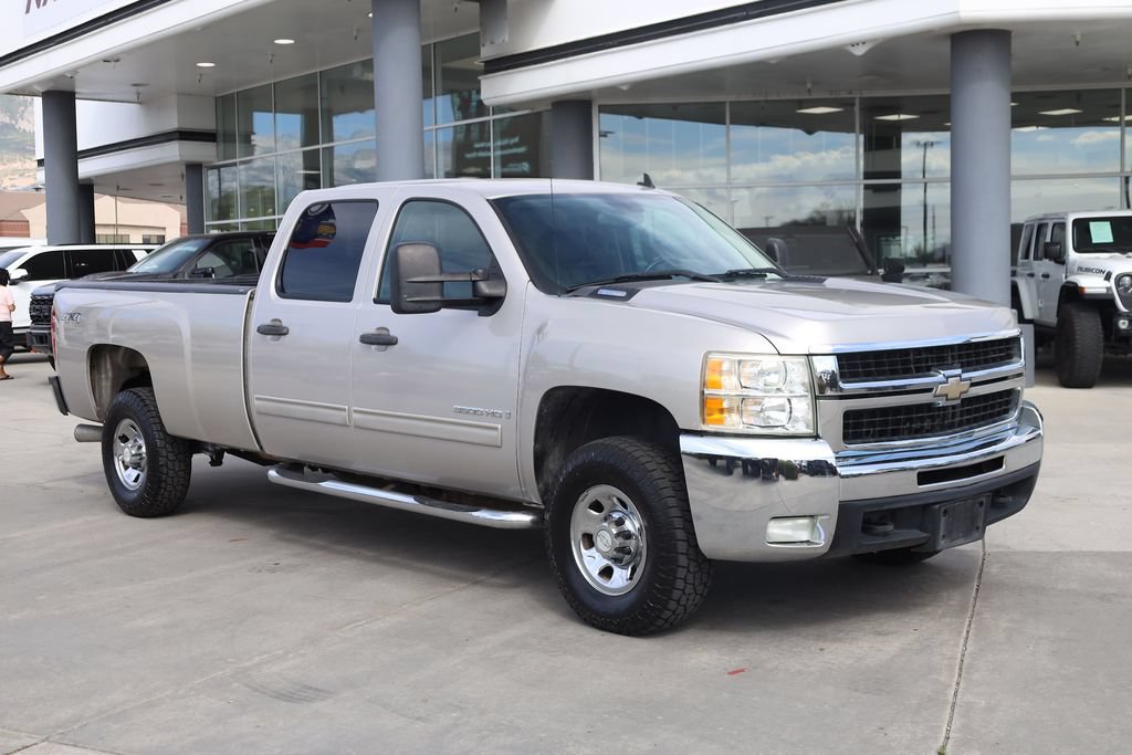 Used 2009 Chevrolet Silverado 3500 LT w/ Exterior Plus Package AWD/4WD image 8