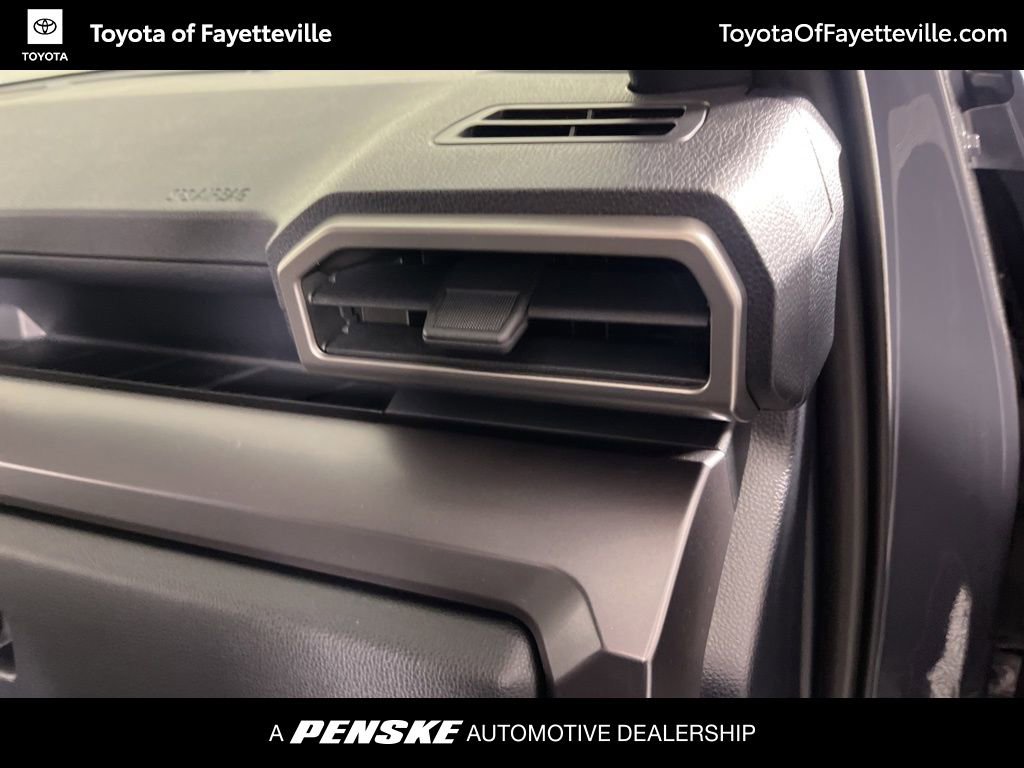 Certified 2025 Toyota 4Runner SR5 AWD/4WD image 19