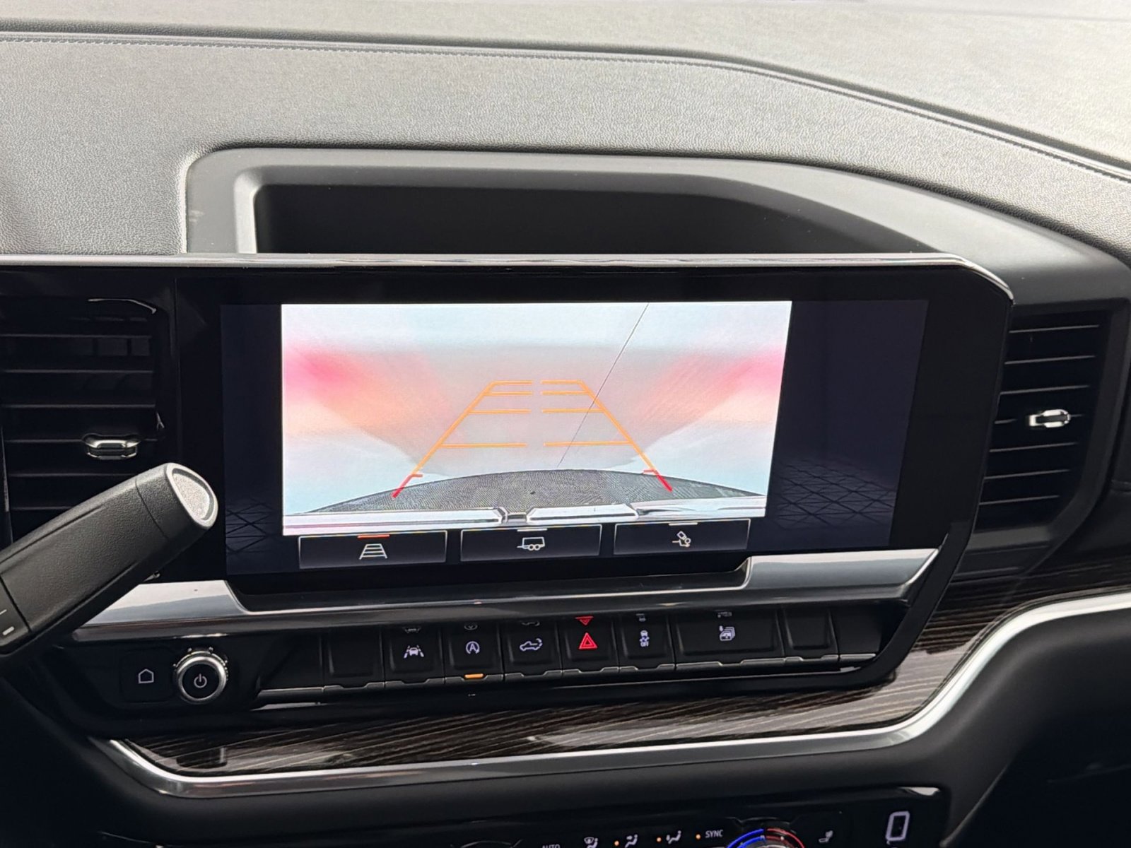 New 2026 GMC Sierra 1500 SLE w/ Preferred Package image 19