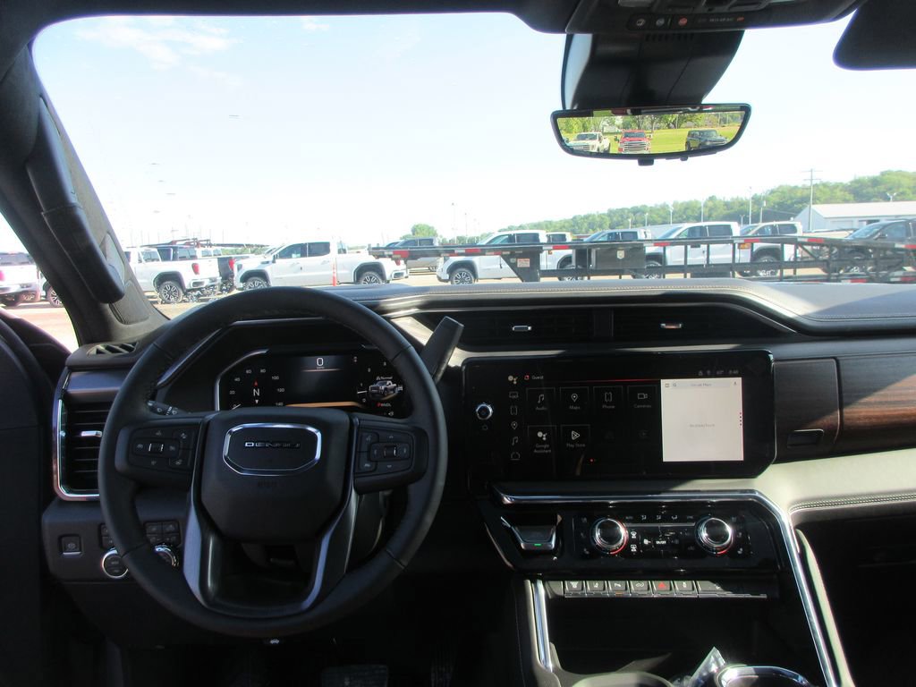 New 2026 GMC Sierra 2500 Denali Ultimate AWD/4WD image 17