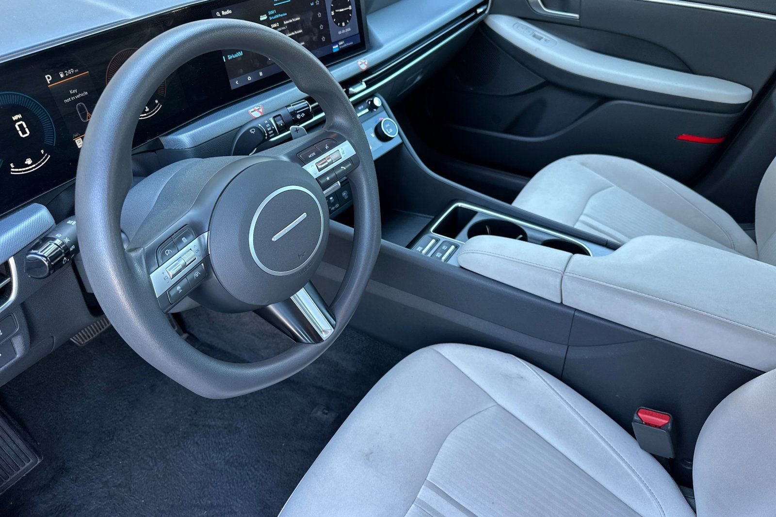 Used 2025 Hyundai Sonata SEL image 4