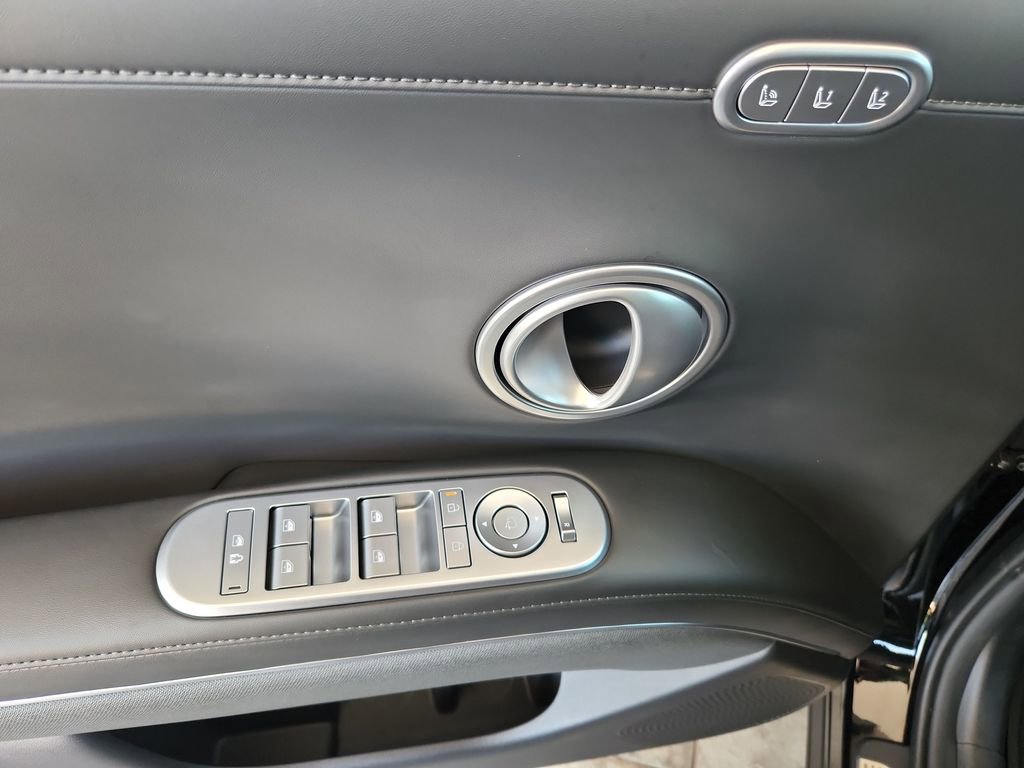 Used 2026 Hyundai Palisade Calligraphy FWD image 32