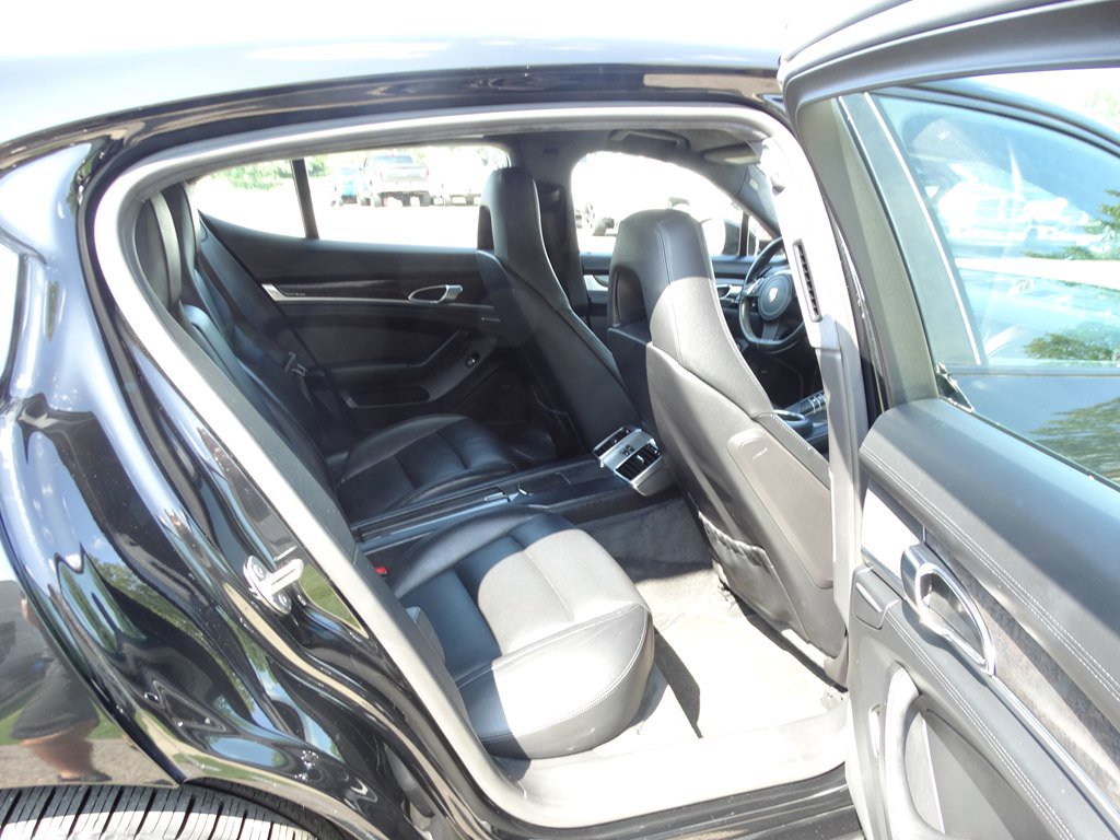 Used 2012 Porsche Panamera image 12