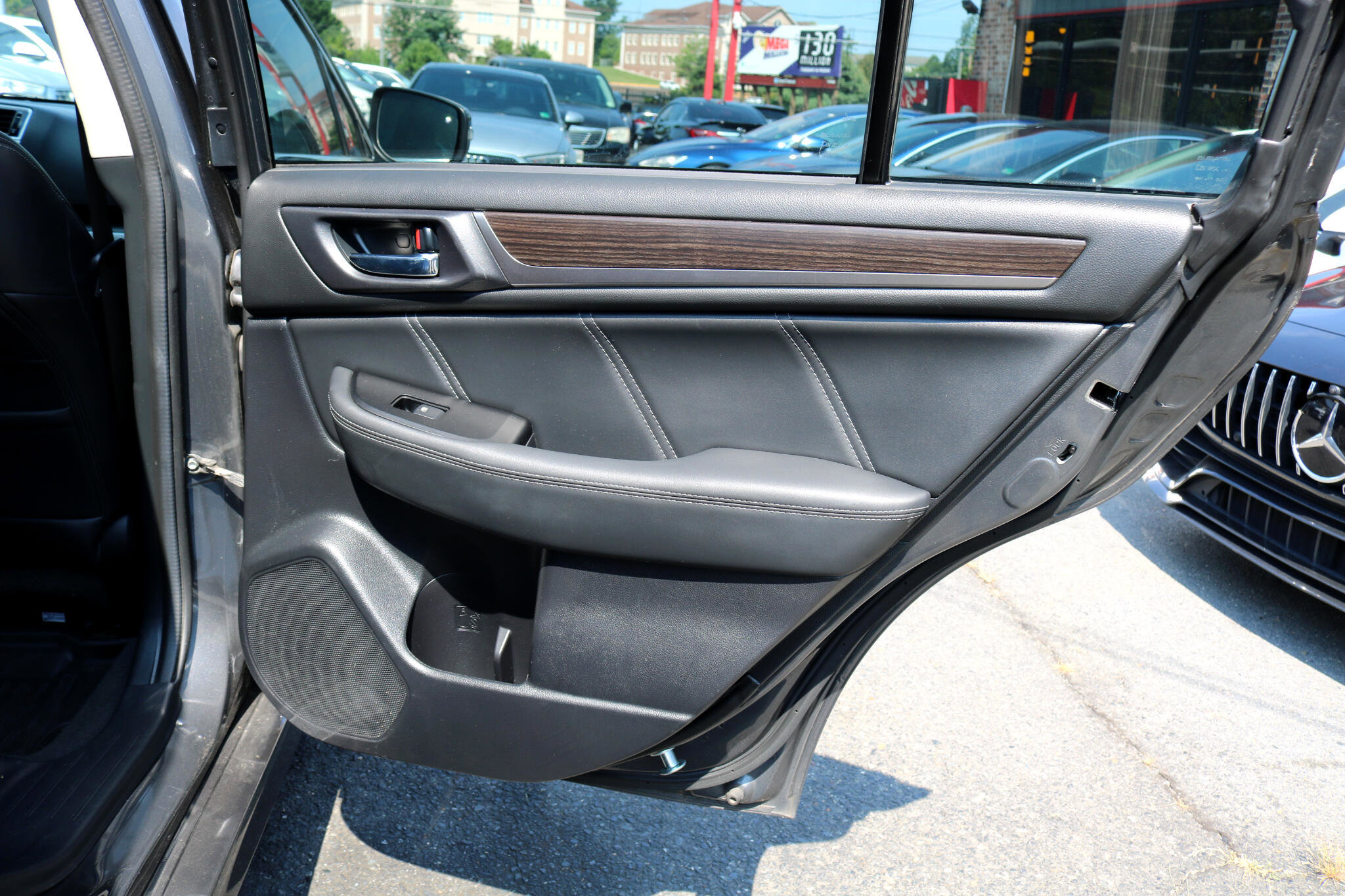 Used 2019 Subaru Legacy 2.5i Limited image 41