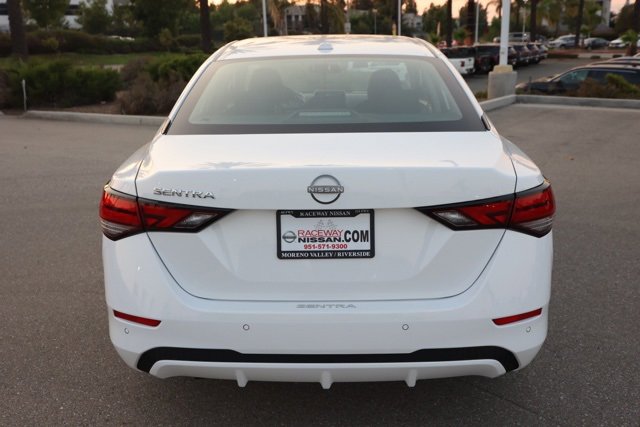 New 2025 Nissan Sentra SV w/ Lighting Package image 5