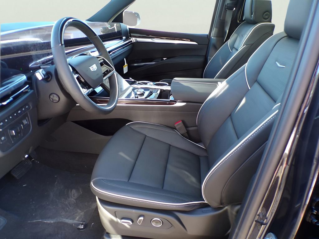 New 2026 Cadillac Escalade ESV Luxury w/ Touring Package image 6