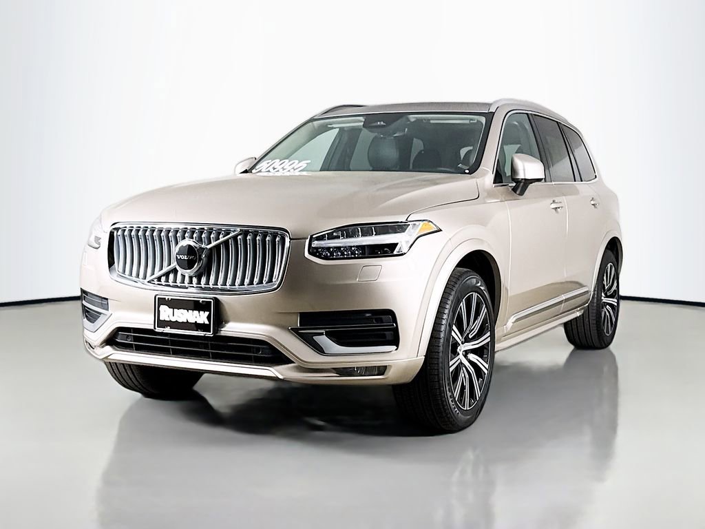 Certified 2025 Volvo XC90 B5 Core w/ Protection Package Premier image 3