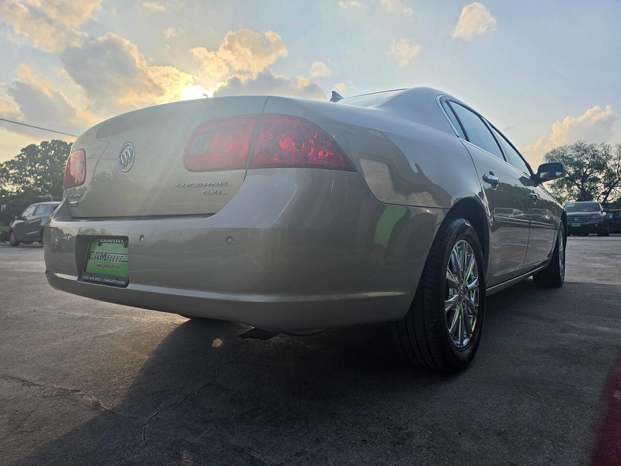 Used 2009 Buick Lucerne CXL w/ Driver Confidence Package image 11