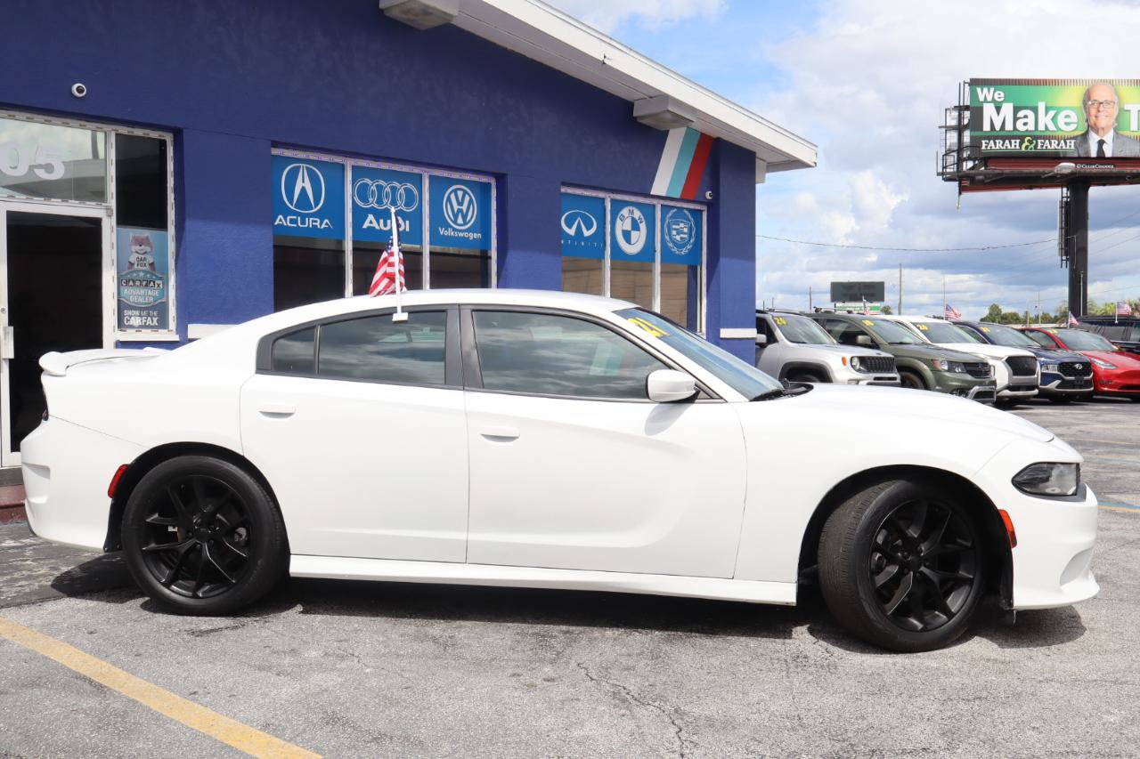 Used 2021 Dodge Charger GT w/ Driver Convenience Group RWD image 4