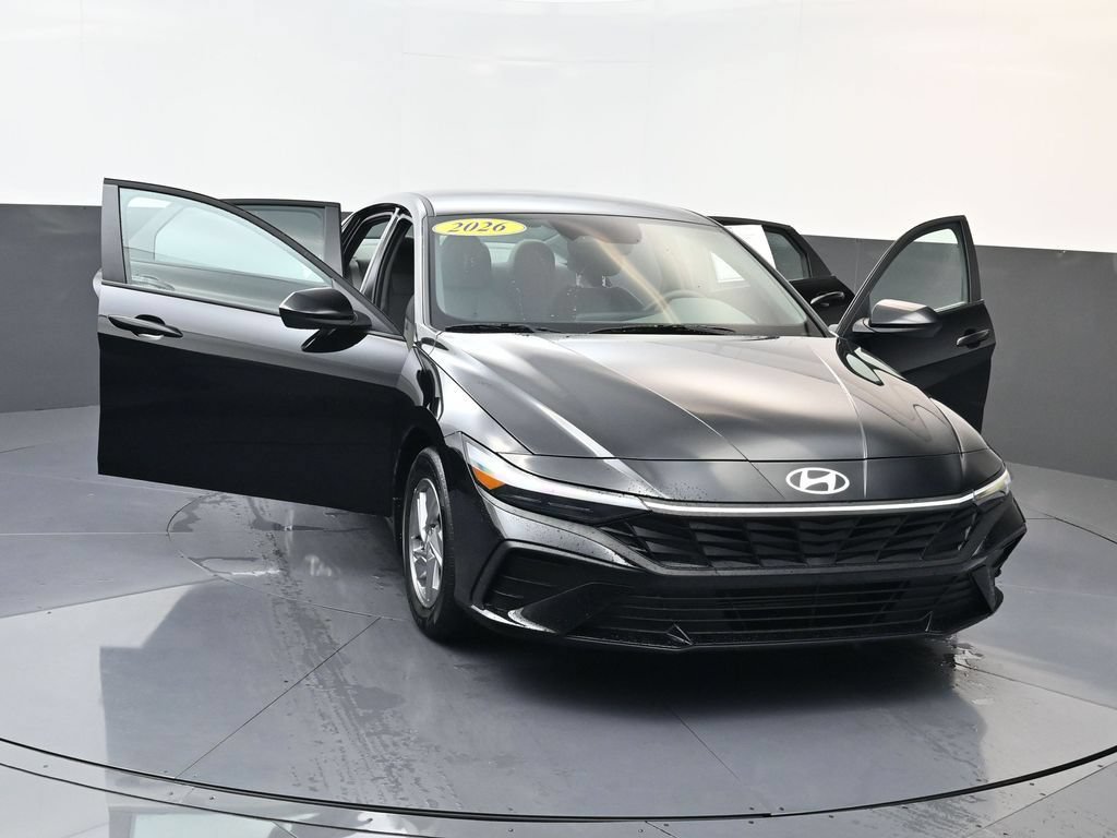 Certified 2026 Hyundai Elantra SE FWD image 29