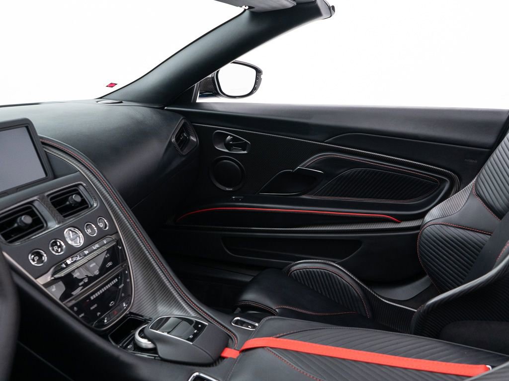 Used 2023 Aston Martin DBS Superleggera Volante image 30