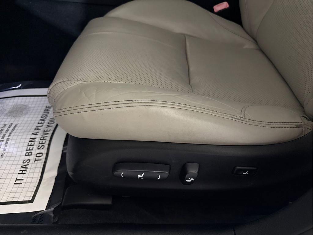 Used 2010 Lexus IS 250 image 39