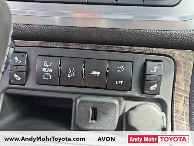 Used 2016 GMC Acadia SLT w/ Premium Edition AWD/4WD image 26