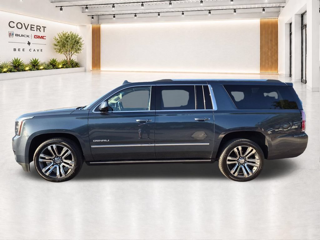 Used 2019 GMC Yukon XL Denali w/ Denali Ultimate Package AWD/4WD image 9