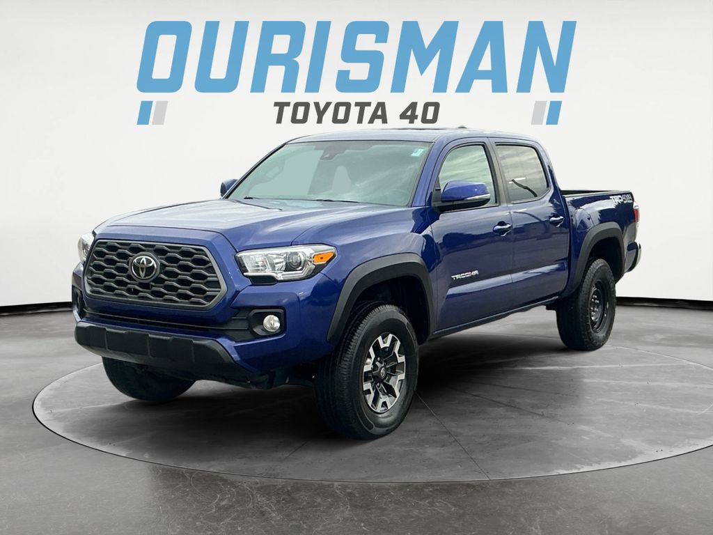 Used 2023 Toyota Tacoma TRD Off-Road image 2