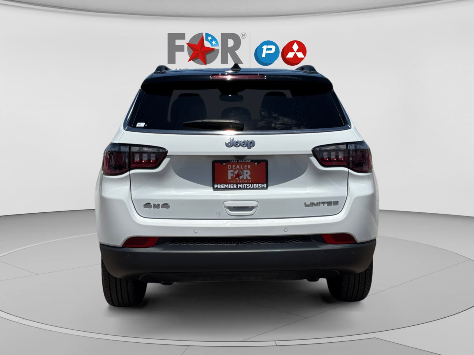 Used 2025 Jeep Compass Limited AWD/4WD image 4