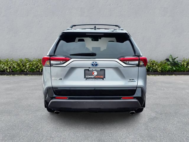 Used 2019 Toyota RAV4 XSE image 7