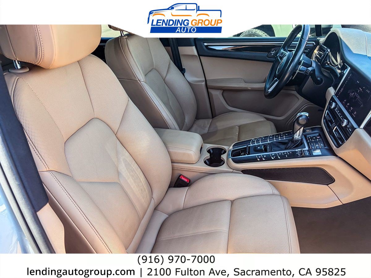 Used 2020 Porsche Macan AWD/4WD image 15