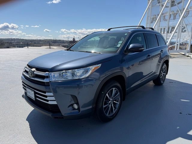 Used 2019 Toyota Highlander XLE image 7