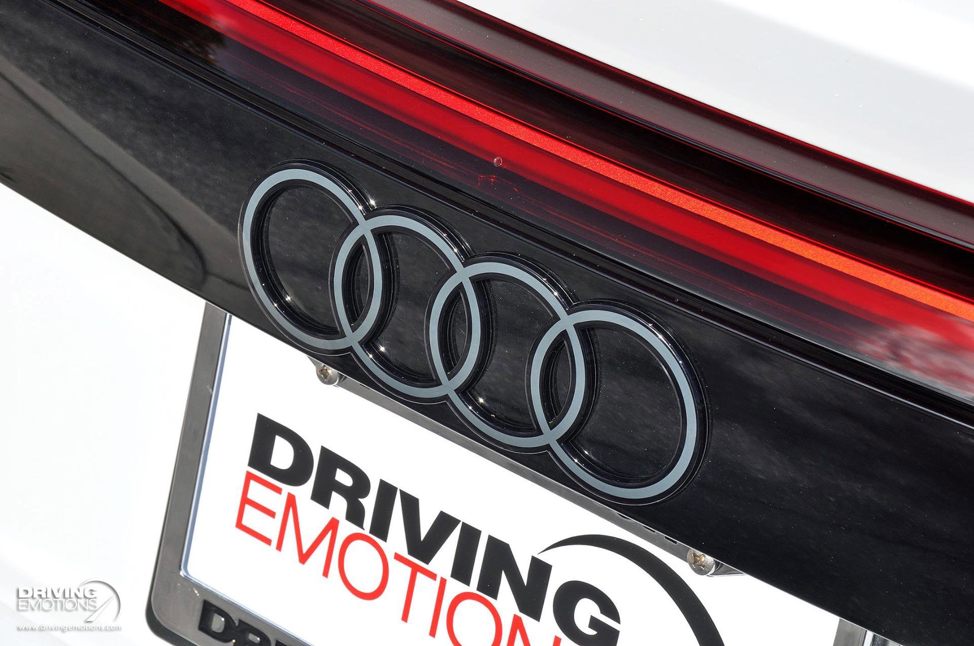 Used 2025 Audi RS Q8 performance image 24