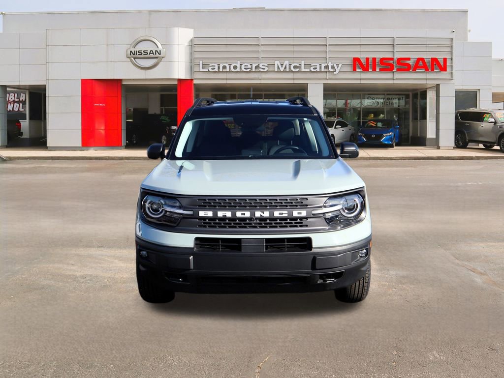 Used 2023 Ford Bronco Sport Badlands image 8